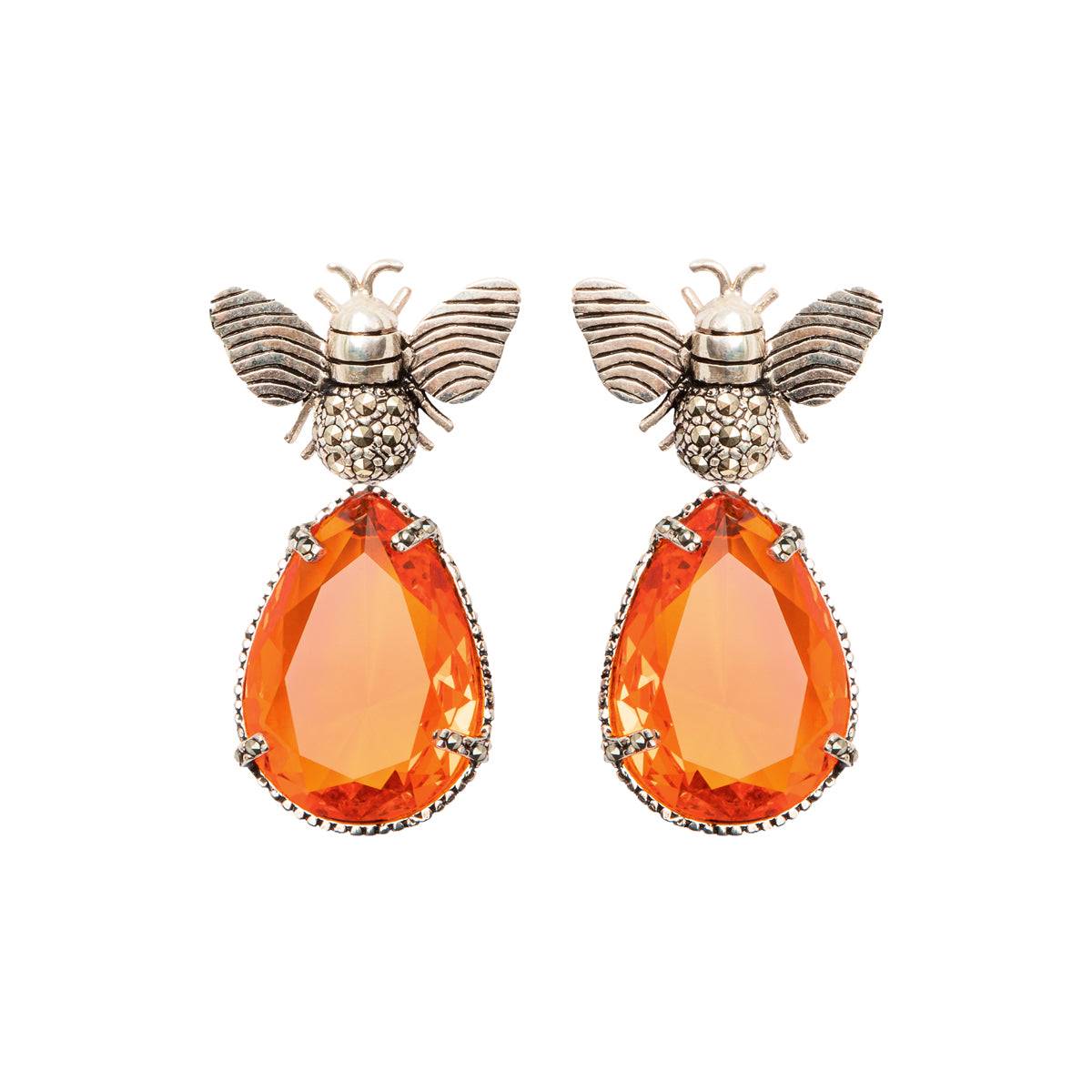 Arete Abeja I Clásico Vintage + Drop Clásico I Vintage Arete + Drop de Joyería Regina Castillo