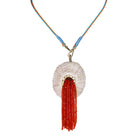 COLLAR HILO TEJIDO + DIJE CONCHA DE MAR Collares de Joyería Regina Castillo