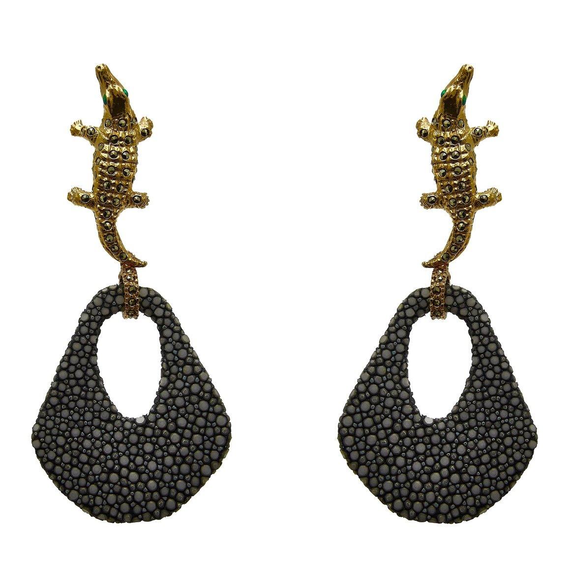Arete coco gold + Drop irregular manta gold Arete + Drop de Joyería Regina Castillo