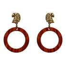 Arete parrots gold + Drop acryl IV Carey gold Arete + Drop de Joyería Regina Castillo